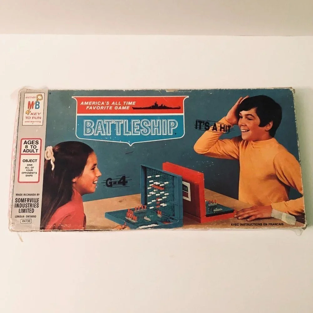 Vintage 1971 Battleship Board Game Milton Bradley Damaged Box